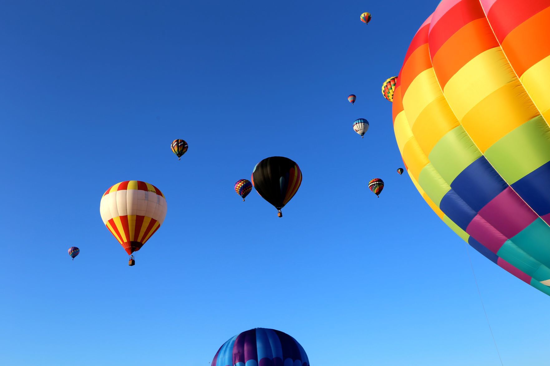 Adirondack Balloon Festival, Saturday night